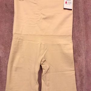 Shapermint body shorts